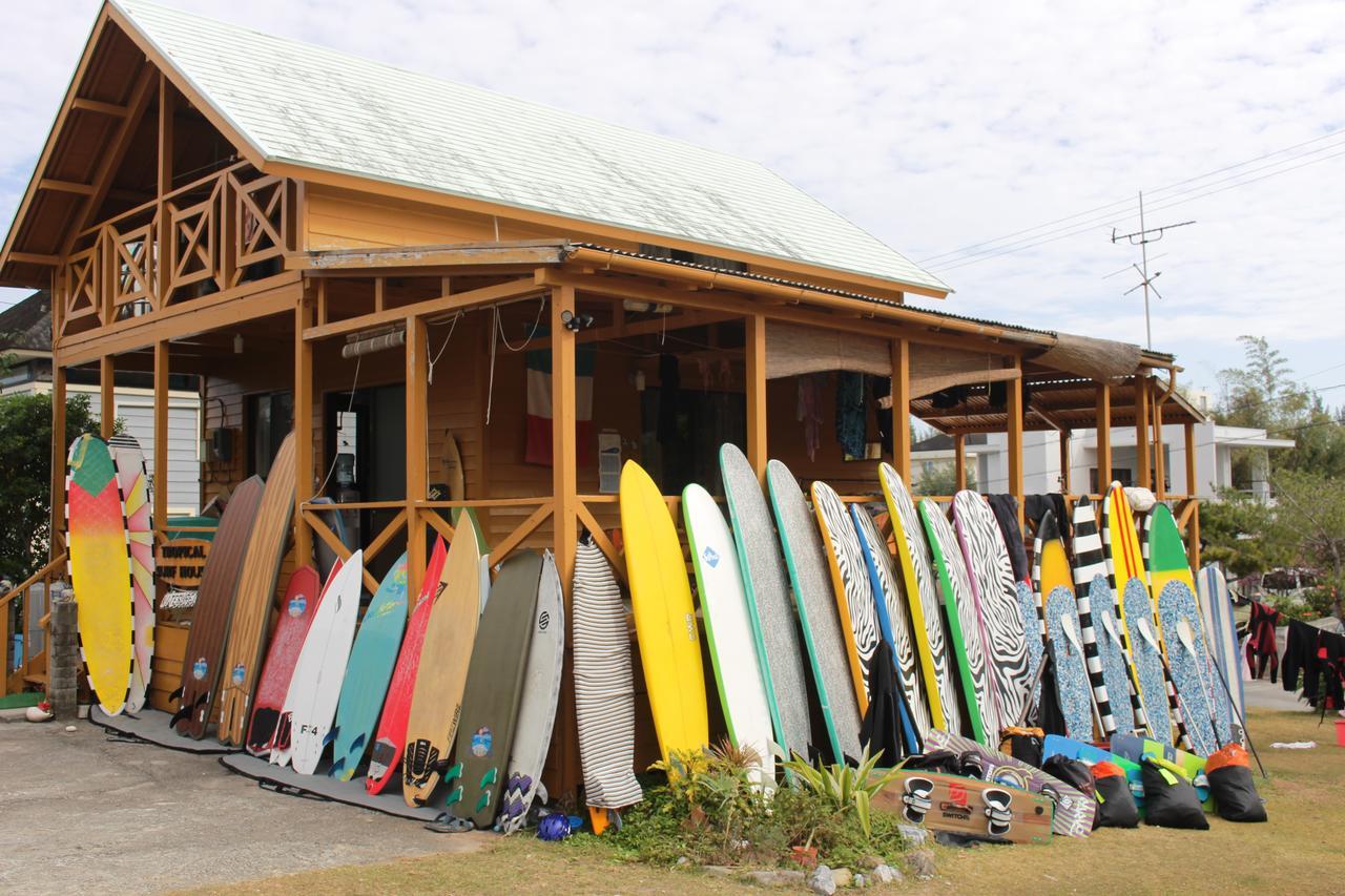 Готель Tropical Surf House Okinawa Онна Екстер'єр фото