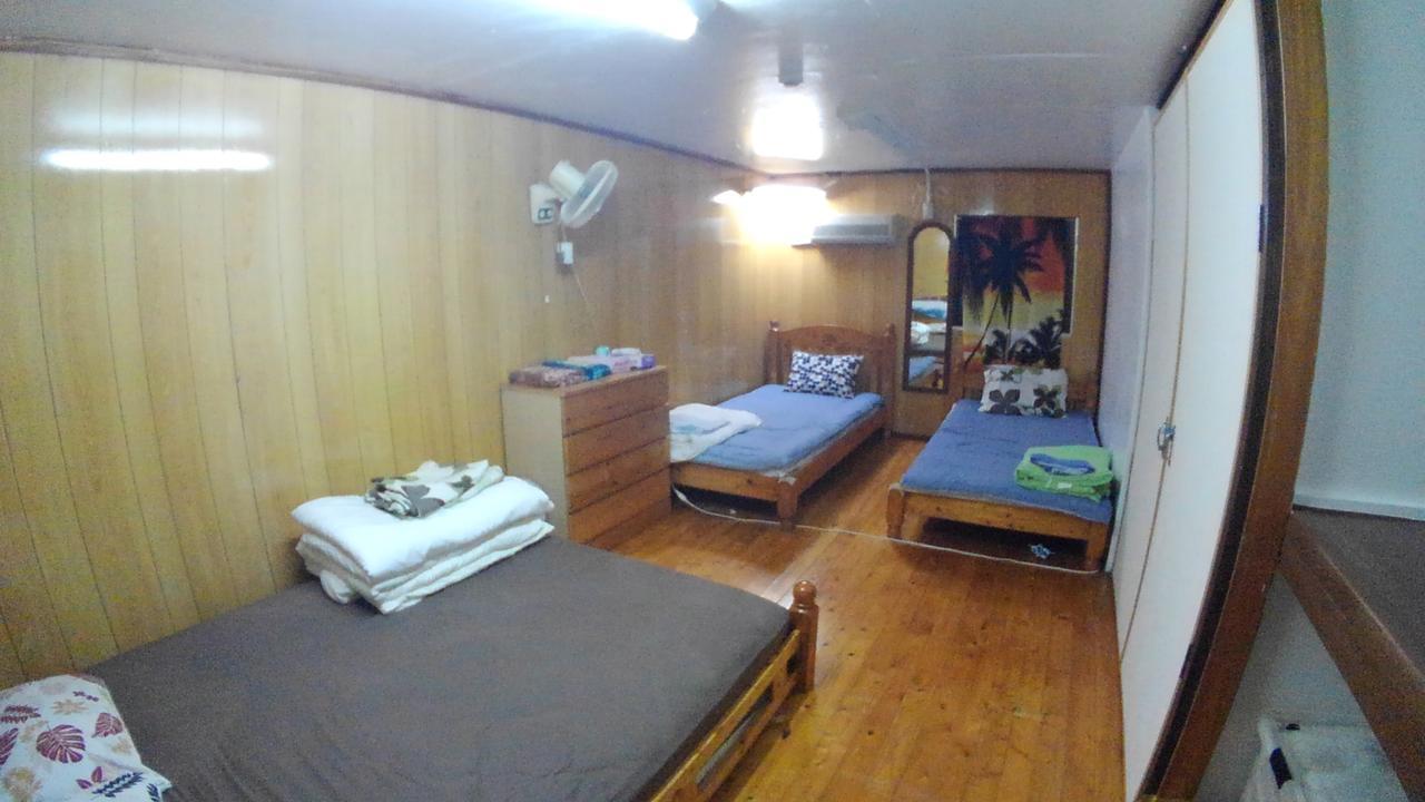 Готель Tropical Surf House Okinawa Онна Екстер'єр фото